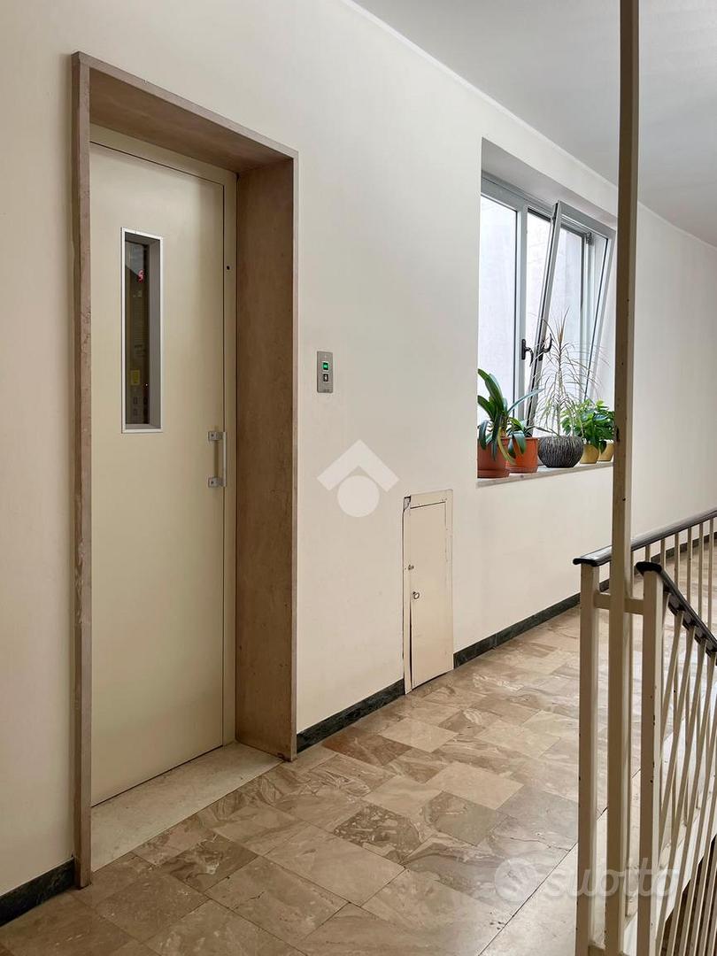 Appartamento – Bassano del Grappa, Largo Parolini, Pilastroni - Vista 3