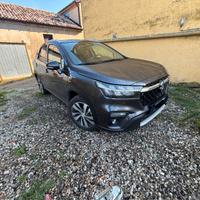 Suzuki S-Cross 1.5  Hybrid 140V  4WD Starview 2025