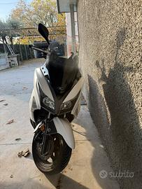 Kymco xtown 300i