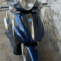 Piaggio Beverly 300 - 2009