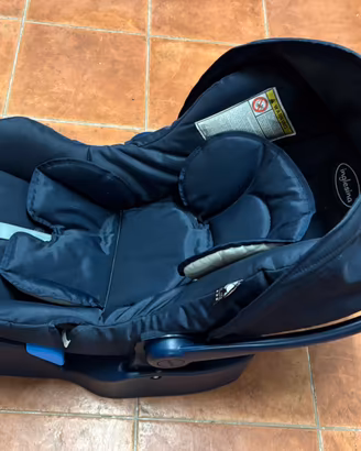 Ovetto auto sediolone auto inglesina bimbo bambino