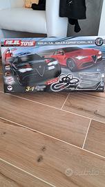 Pista elettrica Reel. Toys Giulia Quadrifoglio