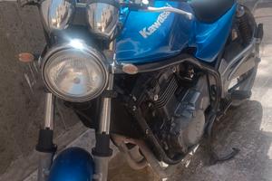 Kawasaki er5 cafè Racer per auto 