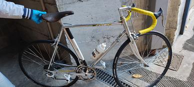 bicicletta vintage da corsa in alluminio vitus 23 