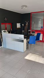 Arredo di ufficio ed espositori