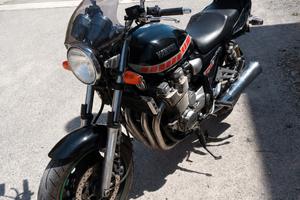 yamaha xjr1300
