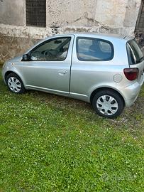 Toyota yaris diesel anno 2003
