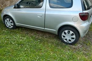 Toyota yaris diesel anno 2003