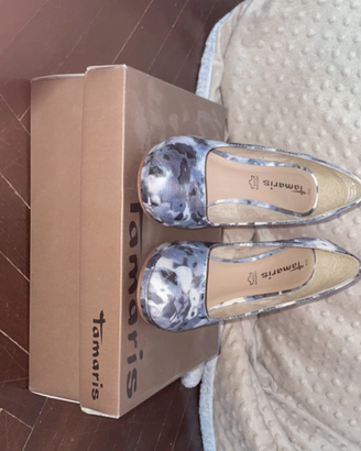 Scarpe con tacco nr 39