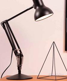lampada da tavolo Anglepoise