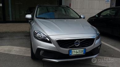 Volvo v40 cc (2012-2020) - 2015