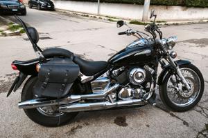 Yamaha Dragstar 650 dark night compreso passaggio