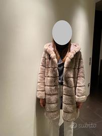 CAPPOTTINO IN ECOPELLICCIA CON CAPPUCCIO