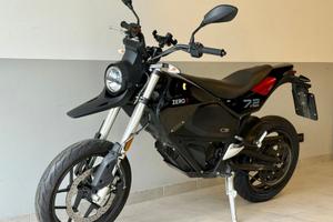 MOTO ELETTRICA ZERO FXE 2024 – 2900 KM IN GARANZIA