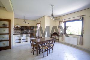 Appartamento - Gravina di Catania
