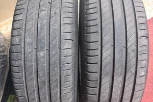 Coppia pneumatici Michelin PRIMACY 4