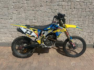 Suzuki rm 250 valenti ENDURO