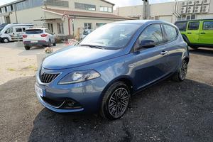 Lancia Ypsilon III 1.0 firefly hybrid Gold s&s 70c