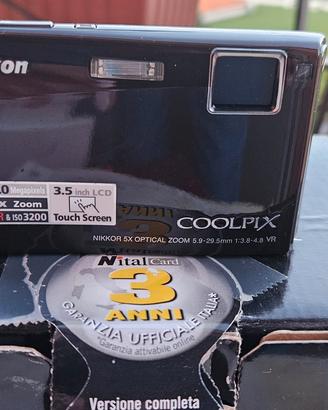 Nikon Coolpix S 60