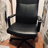 Poltrona sedia con rotelle nuova