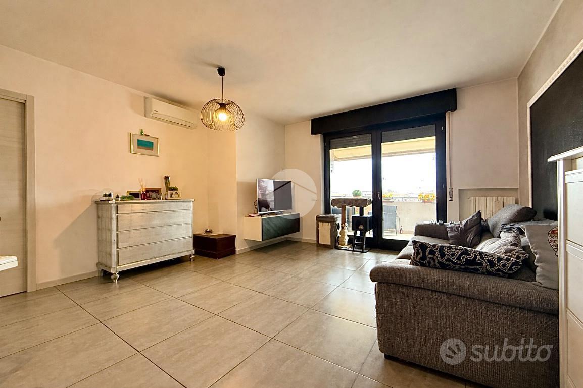 5 LOCALI A SAN GIOVANNI LUPATOTO - Vista 3