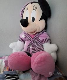 Minnie con pigiamino  rosa 