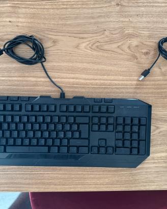 Kit tastiera e mouse Cooler Master Devastator 3
