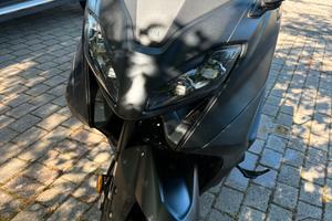 tmax 560 2023 km 3000