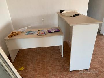Combo Scrivania + Mobile Desk