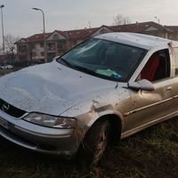 opel vectra b 1.8 125 cv