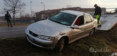 opel vectra b 1.8 125 cv
