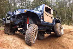 Jeep Wrangler TJ 4.0 autocarro preparata trial