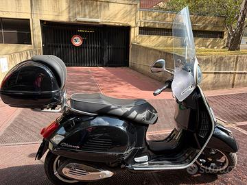 VESPA 300