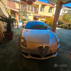 ALFA  ROMEO Giulietta 1.6 JTDm-2 105 CV Exclusive
