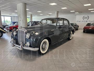 Bentley S2