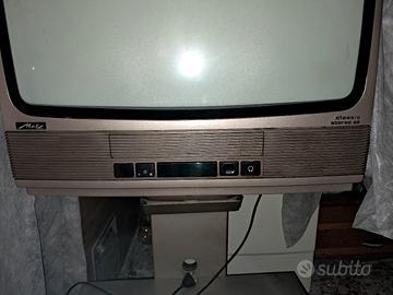 Tv anni 70 funzionante con presa scart+decoder nuo