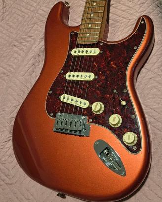 FENDER Player Plus Stratocaster PF Aged CAR 75th