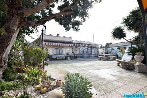 Villetta in zona residenziale