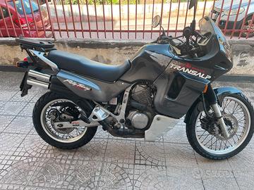 Honda Transalp XL600 V (TRATTABILE)