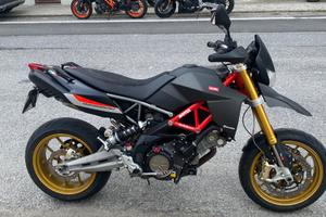 Aprilia Dorsoduro 750 Factory