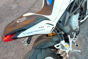 MV Agusta Brutale Dragster 800 RR serie limitata