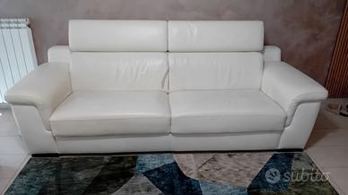Divano letto in pelle