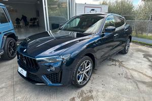 Maserati Levante MHEV 330 CV AWD GT - Tetto apribi