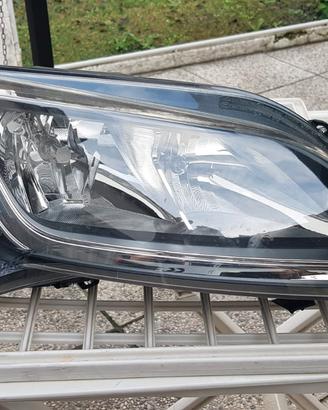 Faro destro Ducato 2025