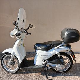 Scooter Scarabeo 50 4t 4 valvole