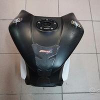 Serbatoio F4 1000 con pompa benzina MV Agusta orig