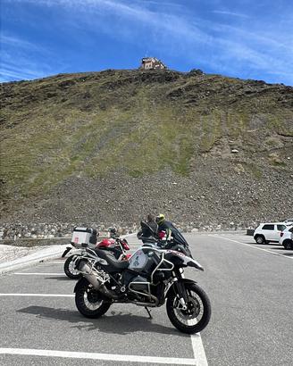 GS 1200 ADVENTURE