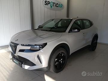 Alfa Romeo Junior 1.2 136 CV Hybrid eDCT6