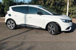 renault scenic 4 serie