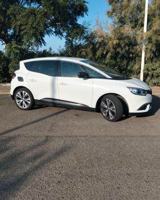 renault scenic 4 serie